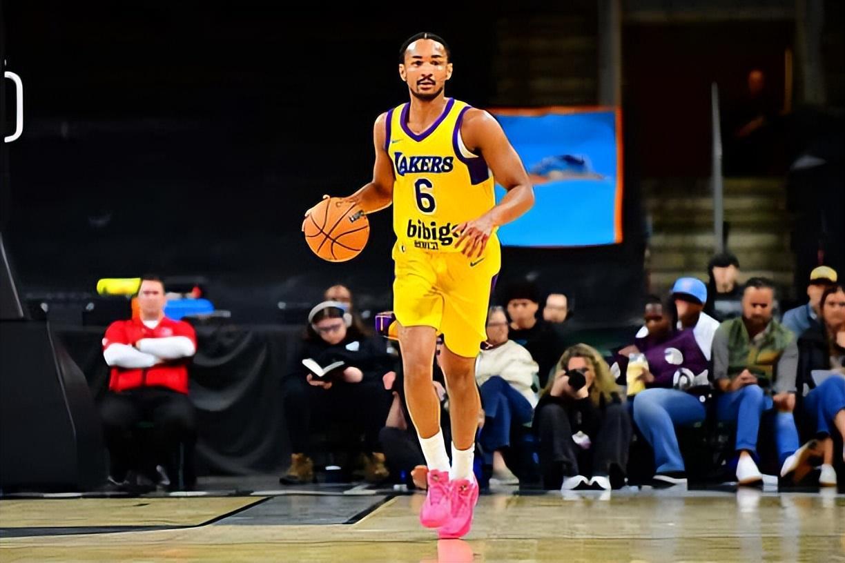 kaiyun-湖人用十日短合同签下二队超级得分手，他会给球队带来希望吗？