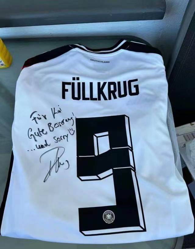 1719596648012040024.jpg 0dc4249e6a2d3853203d863fa8a7d21.jpg